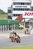 Vintage-motorcycle-club;eventdigitalimages;mallory-park;mallory-park-trackday-photographs;no-limits-trackdays;peter-wileman-photography;trackday-digital-images;trackday-photos;vmcc-festival-1000-bikes-photographs